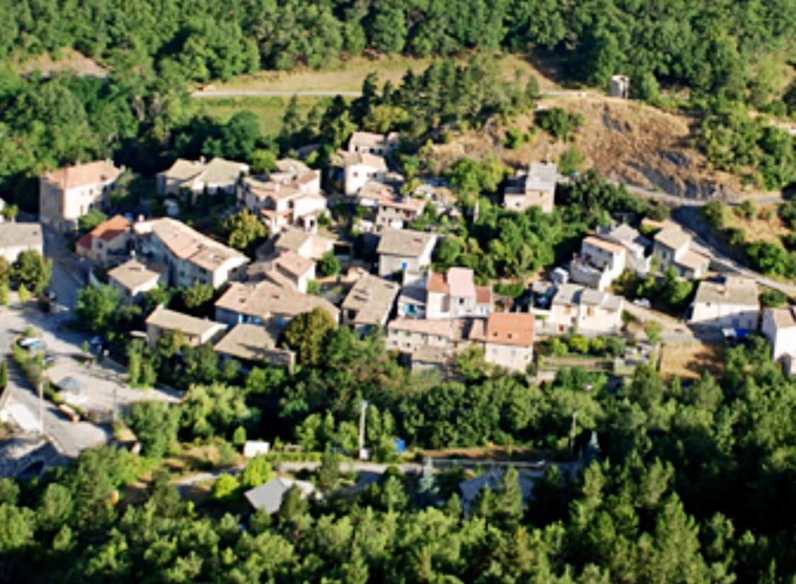 Gite De Charme Le Val Mellis Classe 3 Etoiles Dans La Douceur Provencale Vaumeilh Exterior foto